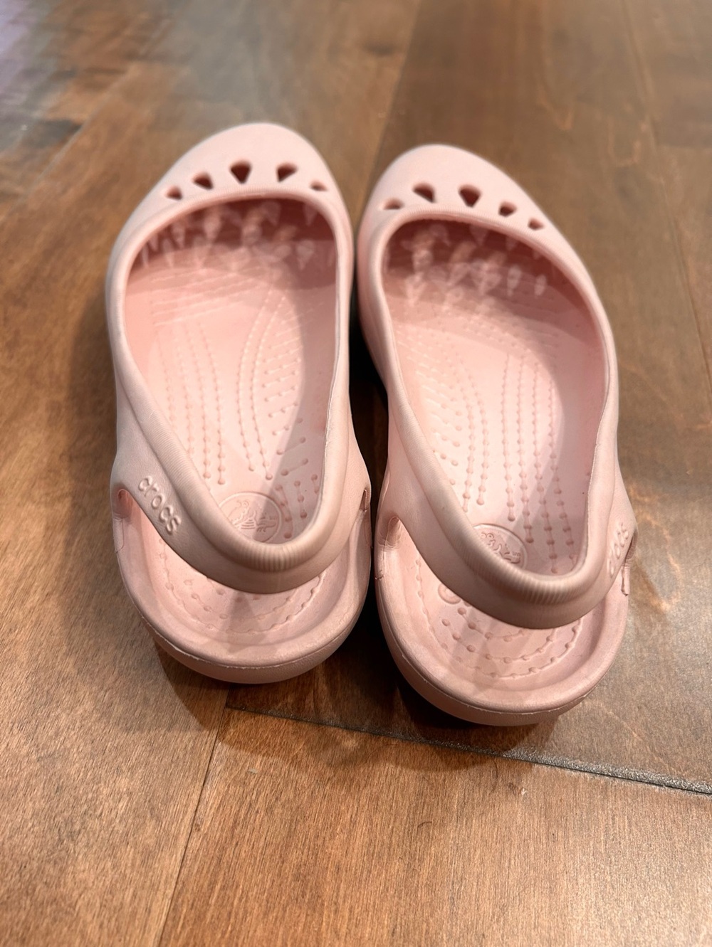 Crocs light pink sling back ballet style shoes 8 - Picture 3 of 10